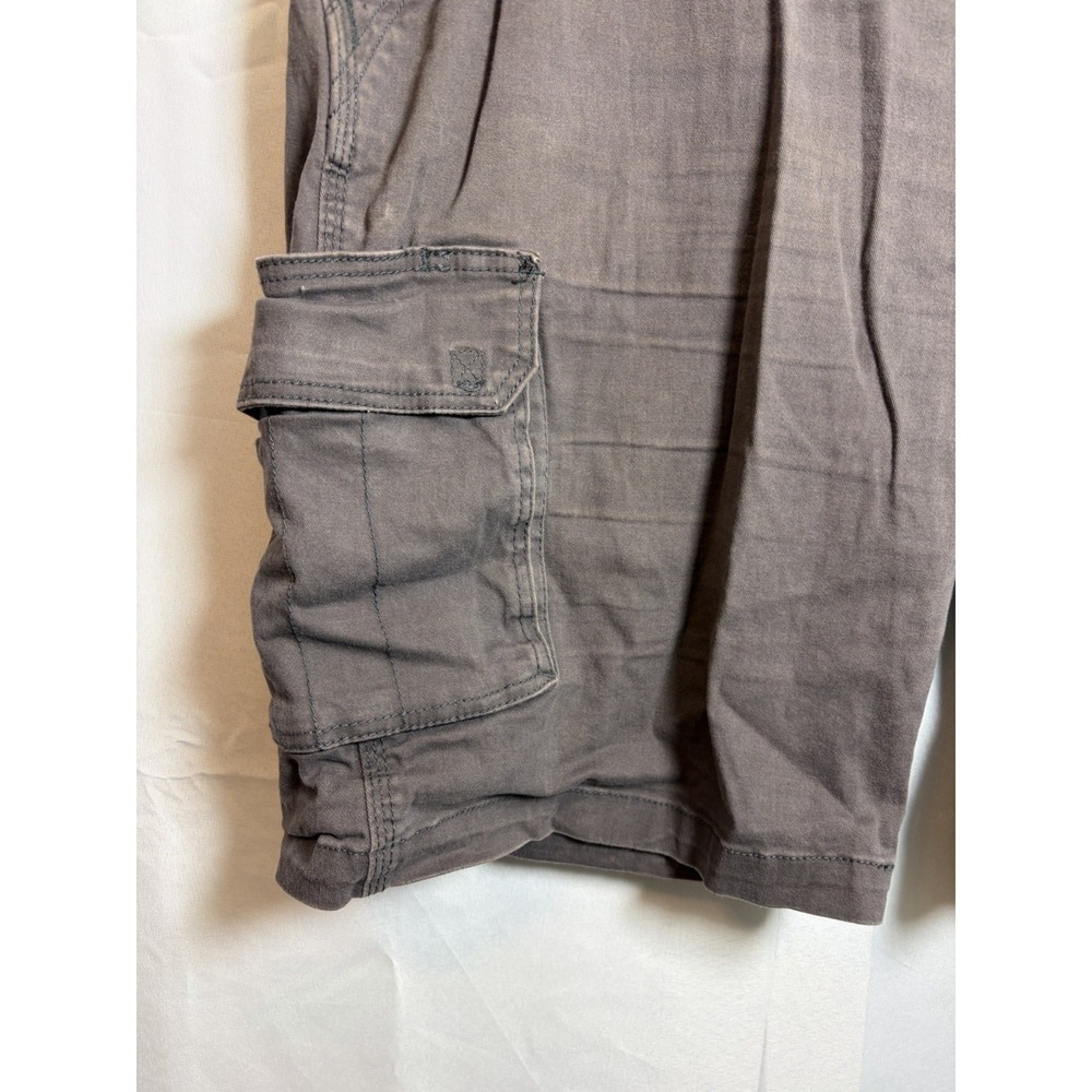 Berne Men's Cargo Shorts Gray Flat Front Pockets Cotton Blend Relaxed Gorpcore - Picture 2 of 16